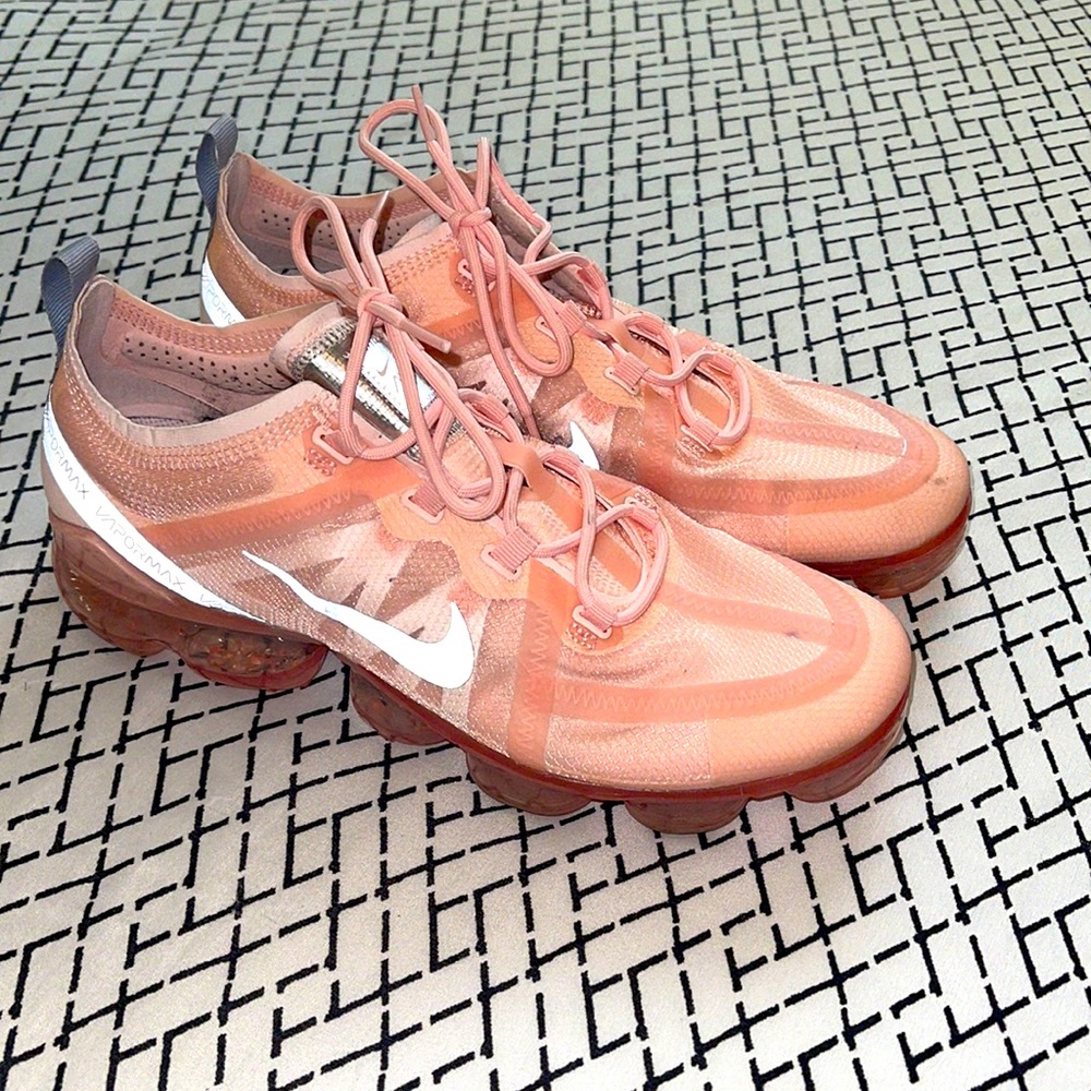 Nike Women's Air Vapor Max 2019 Shoes pink Silver